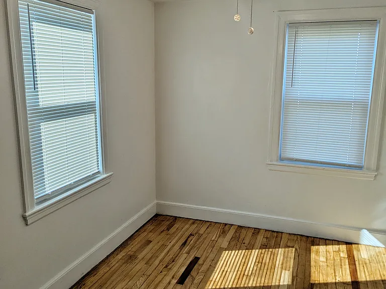 111 Gladeside Ave #1 — Photo 12