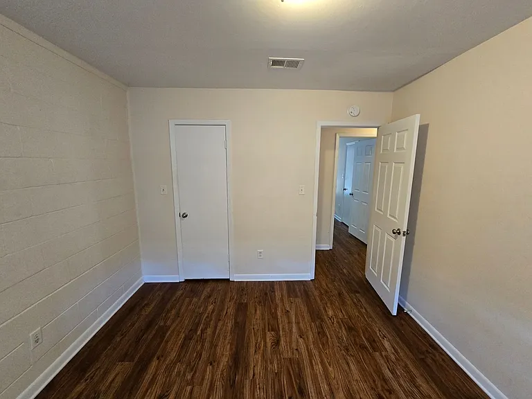 4250 N 8th Ave #1 — Photo 11