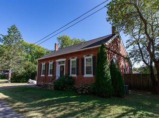 114 E Green St, Mascoutah, IL