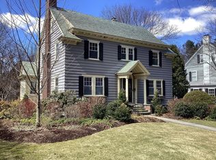 55 Beechmont St, Worcester, MA 01609