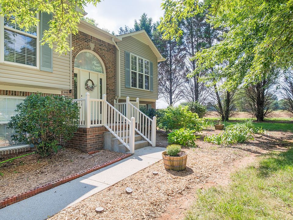 2109 Zion Rd, Columbia, TN 38401 Zillow