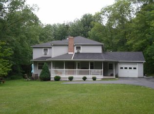 8665 Laurel Lake Rd, Montrose, PA 18801