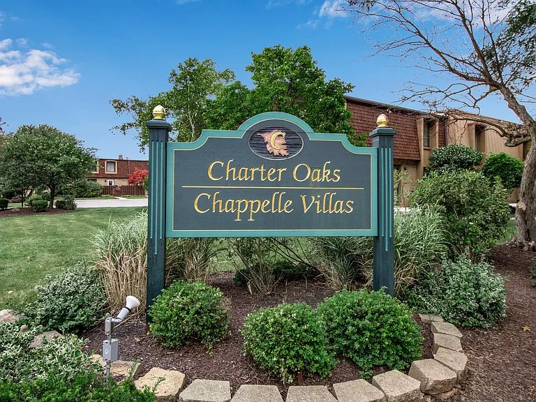 225 Charter Oaks Dr #3 — Photo 23