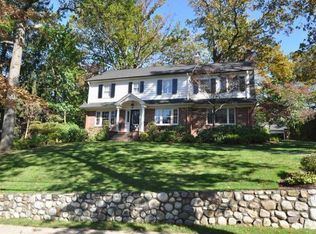 109 Beechwood Rd, Summit, NJ 07901