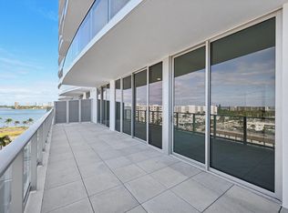 220 Lake Shore Dr #709, West Palm Beach, FL 33403