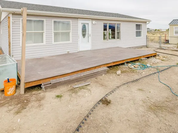 8 Diamondback Ln, Spring Creek, NV 89815