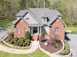 1300 Huguenot Trl, Midlothian, VA 23139