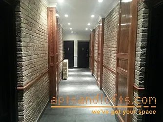 Rented by aptsandlofts.com