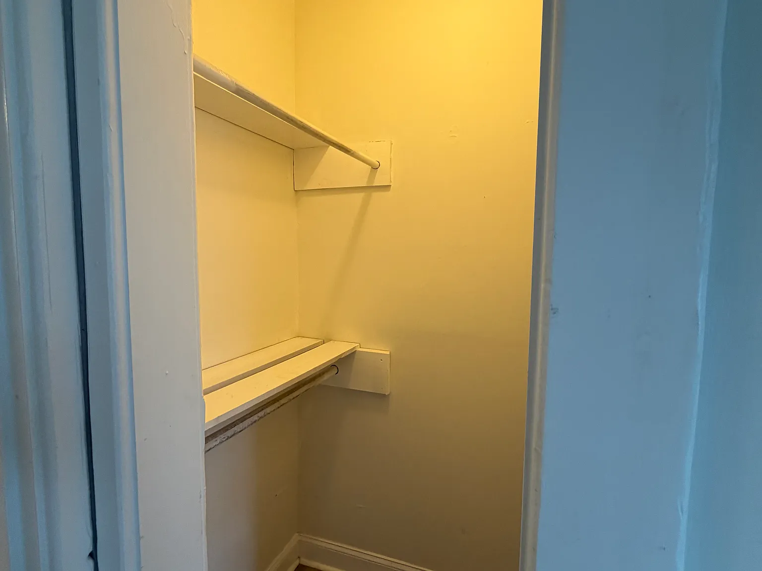 2 bed, 800 sqft, $1,700 — Photo 3
