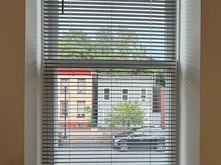 305 2nd St #2 — Photo 20