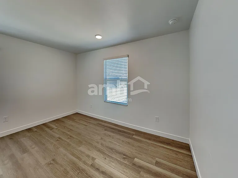 18450 W El Cortez Pl — Photo 14