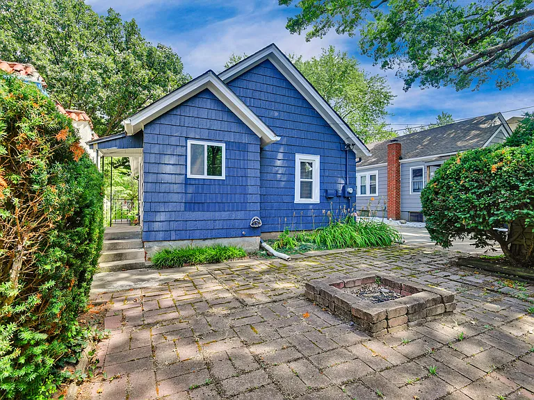 7306 Main St — Photo 28