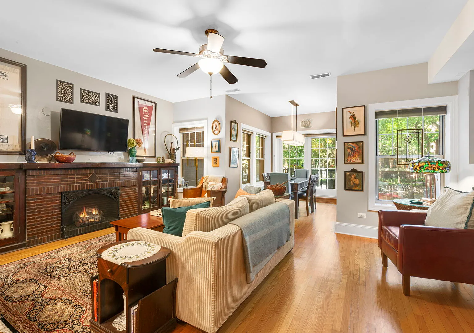 2 bed, 1600 sqft, $5,000 — Photo 4