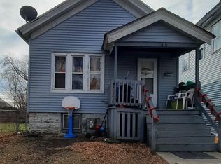 2731 W Wright St, Milwaukee, WI 53210