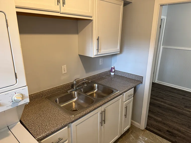 2044 Vollintine Ave #2044 — Photo 7
