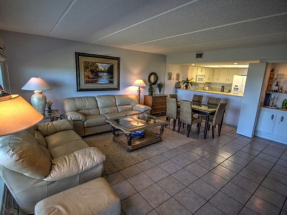 4th image of 3900 Gulf Blvd Unit 204