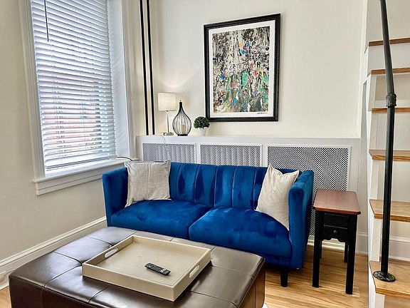 5th image of 36 Maryland Ave APT 2B