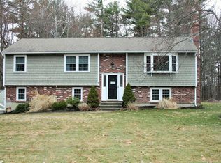 9 James Rd, Sterling, MA 01564