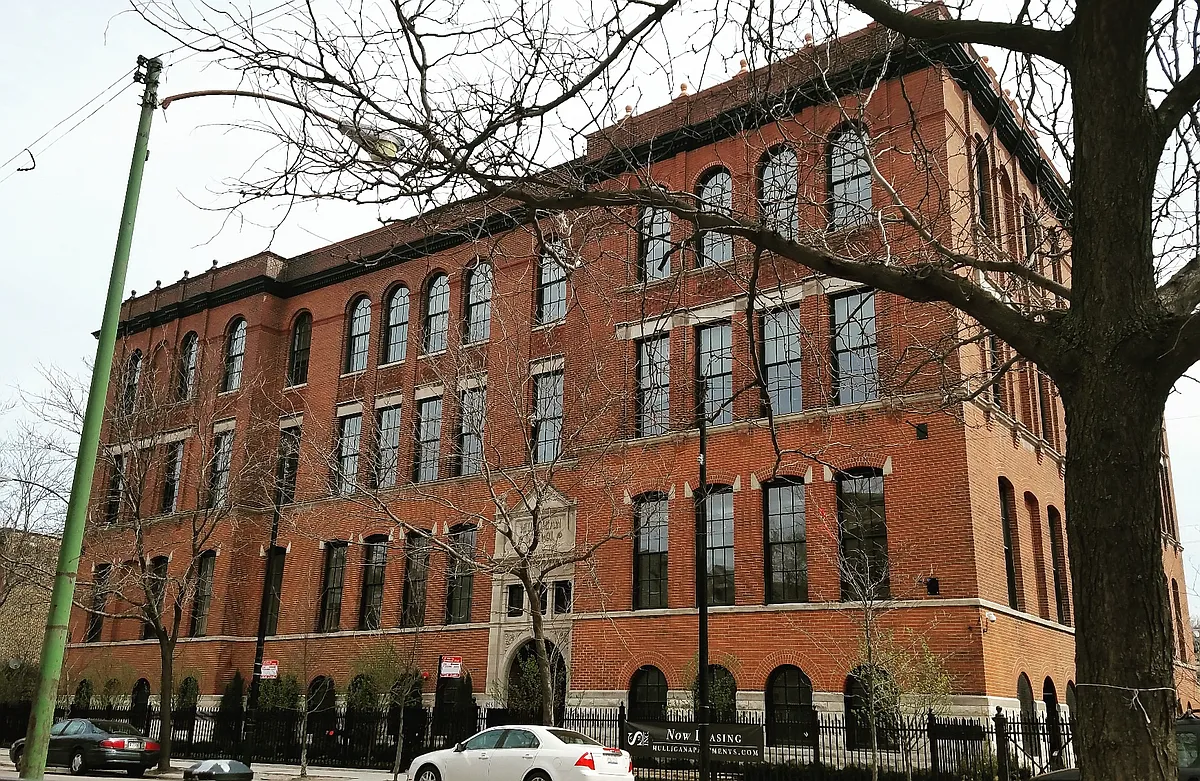 Building Photo - Mulligan School Apartments