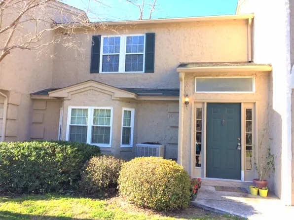 2082 Emerald Ter, Mount Pleasant, SC 29464