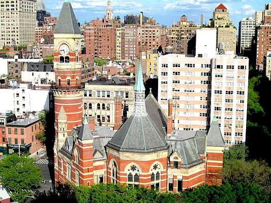 Rented by Barshay Brokerage | media 16