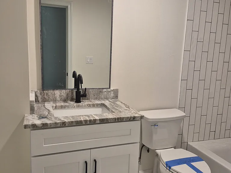 16 Elmwood St #4 — Photo 6