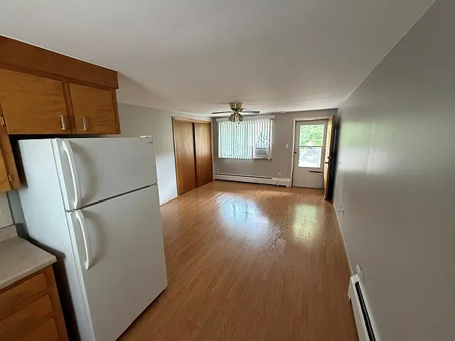 Studio, 450 sqft, $950 — Photo 4