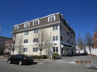 31 Elliott St APT 1A, Beverly, MA 01915