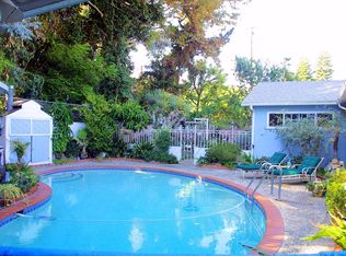 5925 S Le Doux Rd, Los Angeles, CA 90056