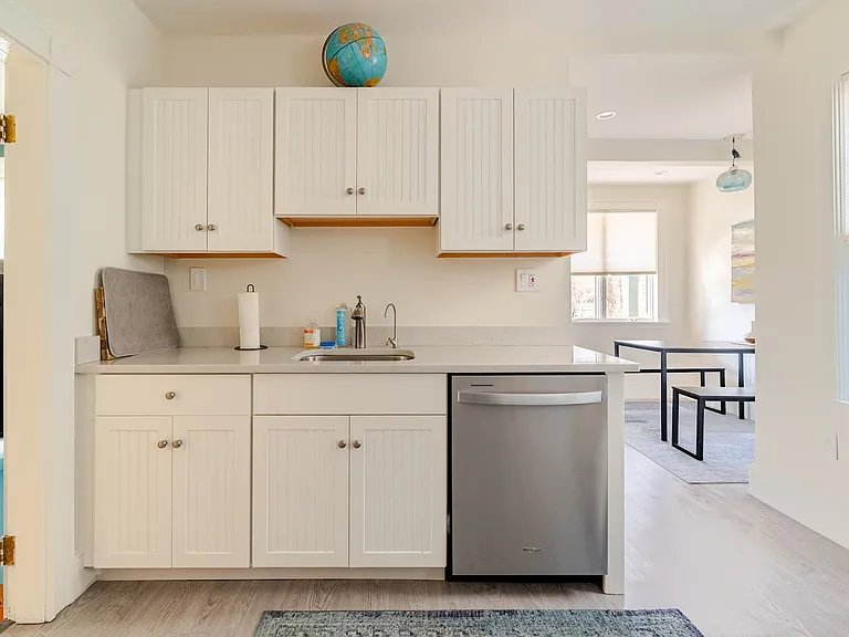 65 Arlington St #1 — Photo 6