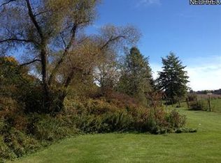 69 Macklin Rd, New Springfield, OH 44443