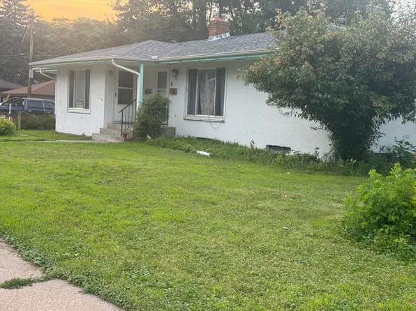 1379 Idaho Ave E, Saint Paul, MN 55106