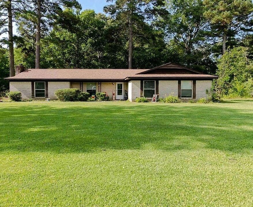 1st image of 2214 Whippoorwill Ln