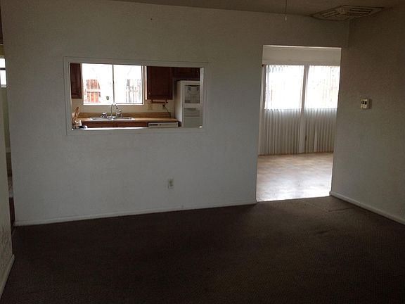 5th image of 3701 Sierra Vista Dr