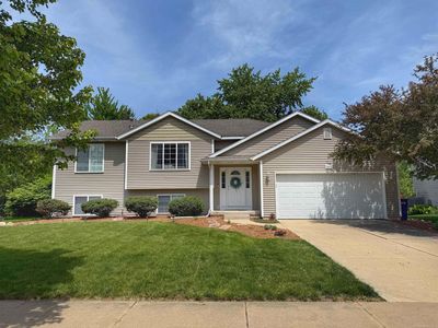 2527 Orchard View Dr NE, Grand Rapids, MI, 49505