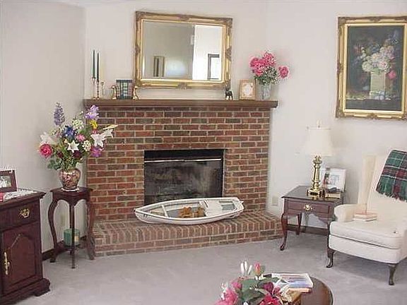 Corner fireplace 