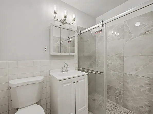 49 Bradhurst Avenue image 10 of 33