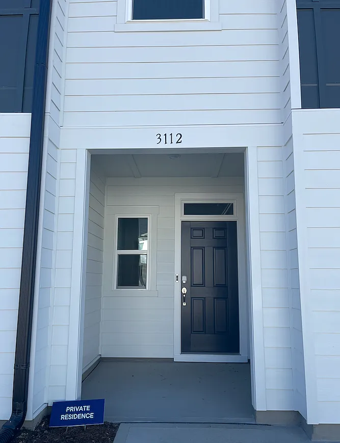 3 bed, 1592 sqft, $1,795 — Photo 2