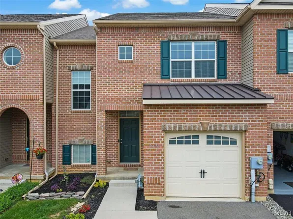 4492 Cottonwood Dr, Nazareth, PA 18064