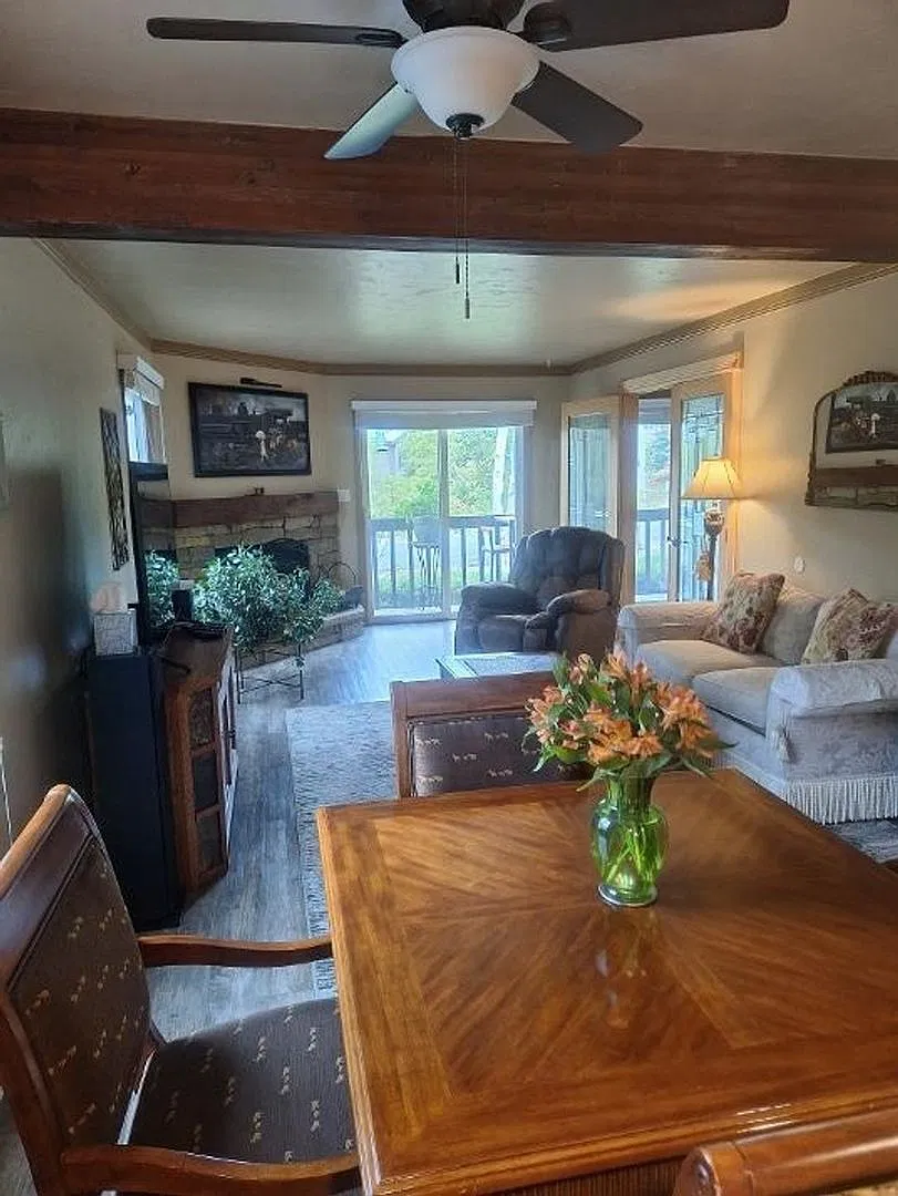 Charming 2BR Condo in Durango / Near downtown, Fort Lewis — Photo 2