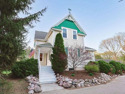 10856 North Wauwatosa ROAD, Mequon, WI, 53097