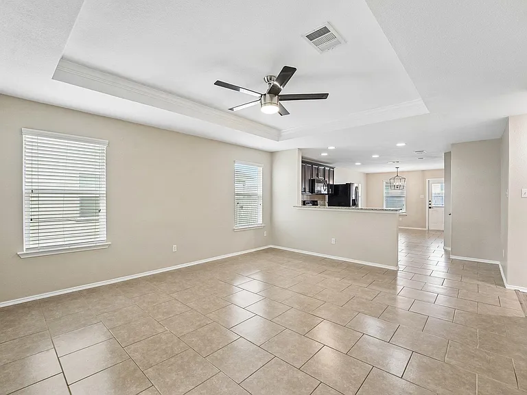 9209 Bowfield Dr — Photo 6