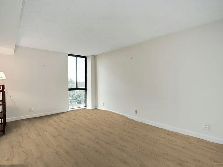 6800 Fleetwood Rd #913 — Photo 13