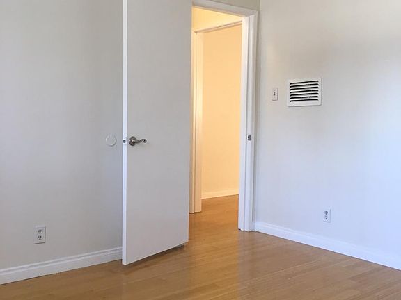 2nd image of 12811 Caswell Ave