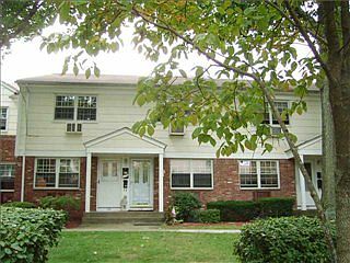 1st image of 174 Parkside Dr