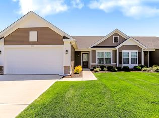 7111 Lillian Pl, Cumberland, IN 46229
