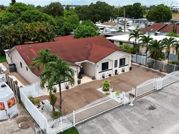 10532 NW 30th Ave, Miami, FL 33147