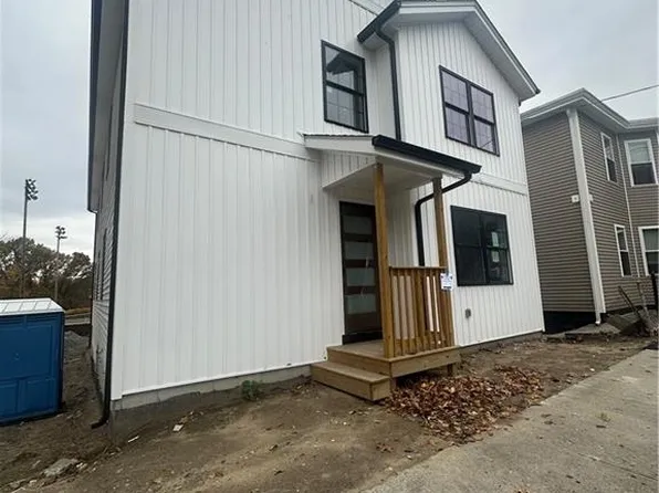 512 Charles St, Providence, RI 02904