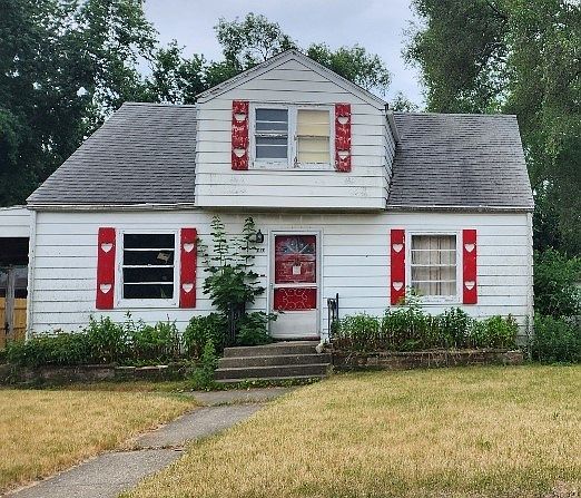 1st image of 717 River Park Dr