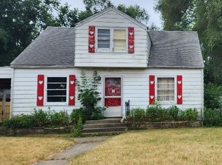 717 River Park Dr, Loves Park, IL 61111